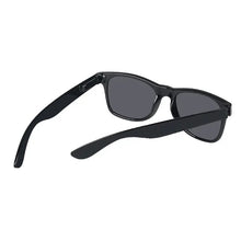 Load image into Gallery viewer, Promotional Sunglasses Classic Style Unisex Sunglasses Cheap Sunglasses
