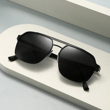 Load image into Gallery viewer, New Glasses Men's Polarized Sunglasses Retro Square Sunglasses Driver's Mirror 5148